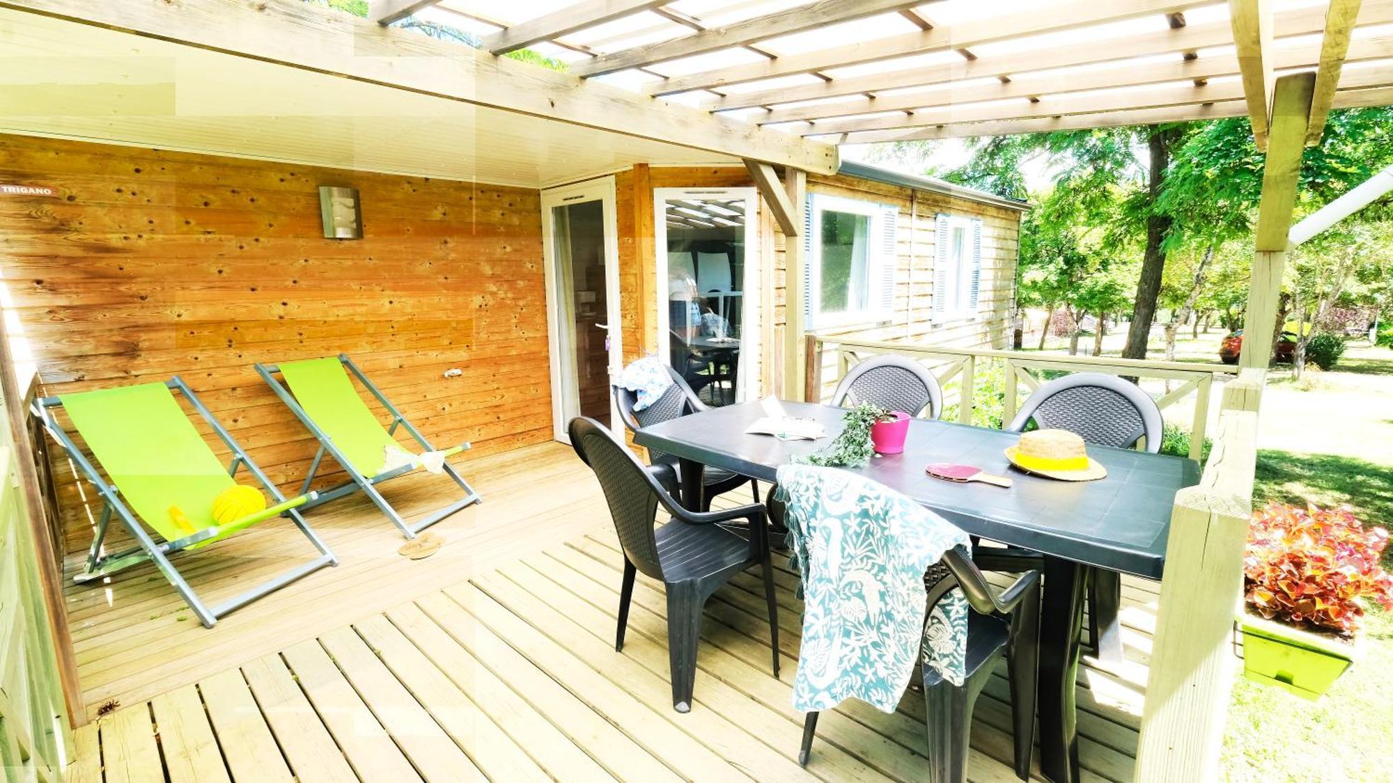 Camping Le Couriou Recoubeau-Jansac Exterior photo